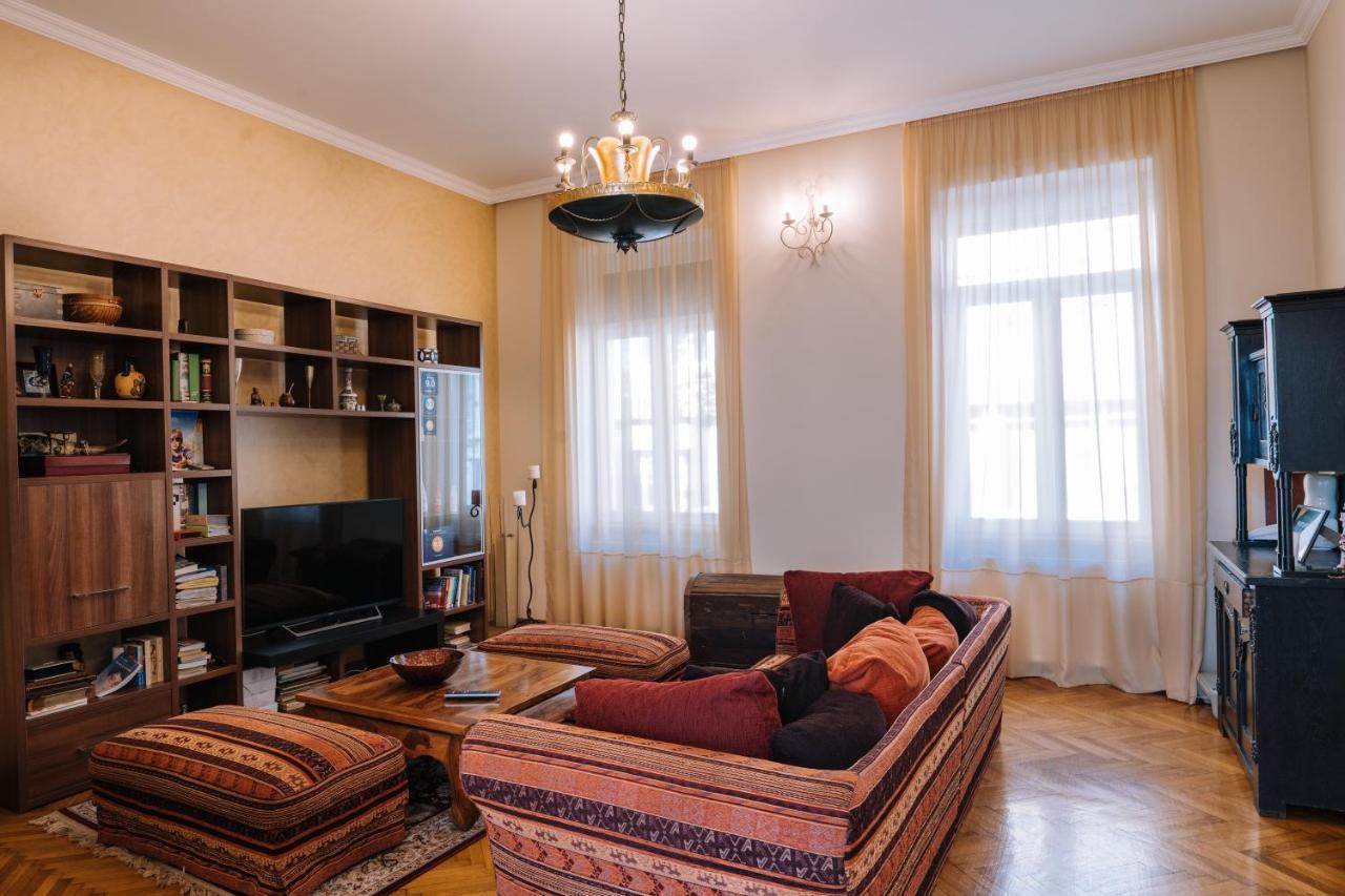 The Home Timişoara Buitenkant foto
