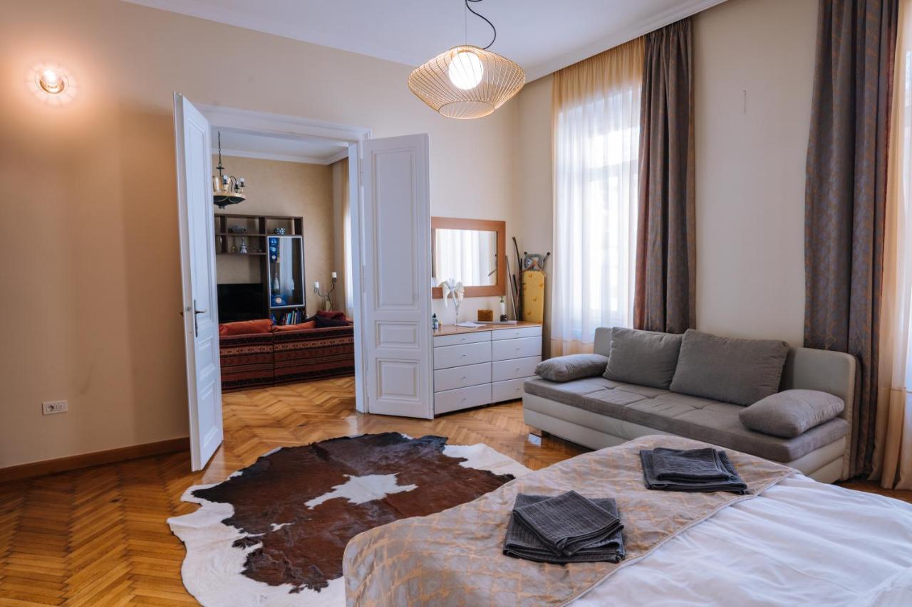 The Home Timişoara Buitenkant foto